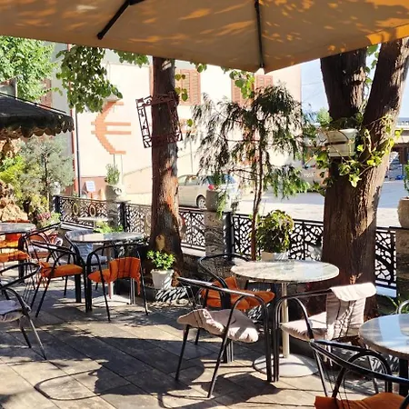 Hotel Bar Restaurant America Kukes