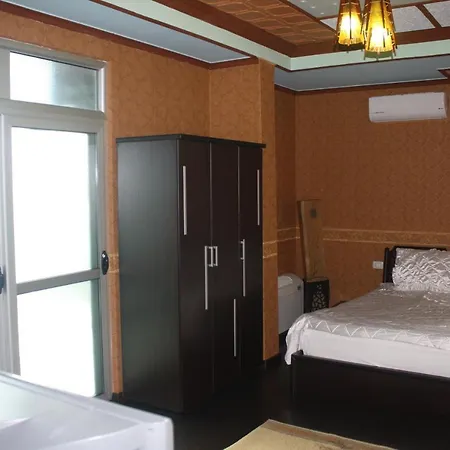 Bar Restaurant America