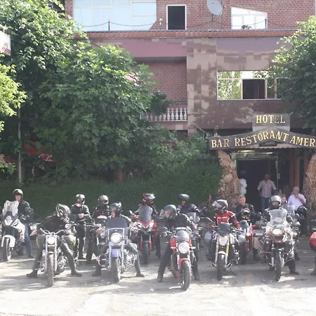 Bar Restaurant America