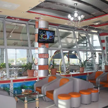 Otel Bar Restaurant America 4*
