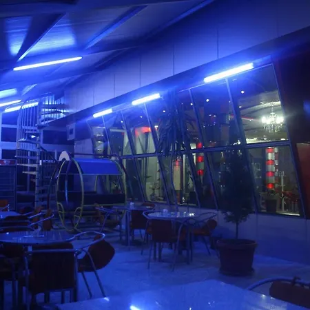 Otel Bar Restaurant America Kukes