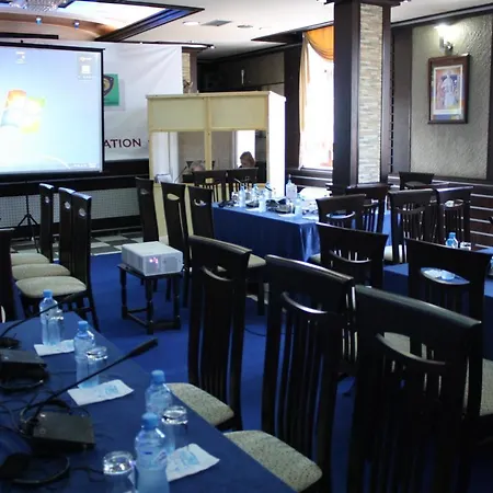 Bar Restaurant America Hotel