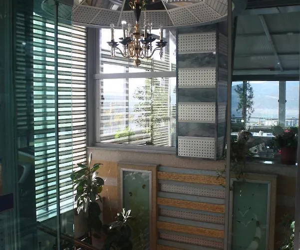 Bar Restaurant America 4*